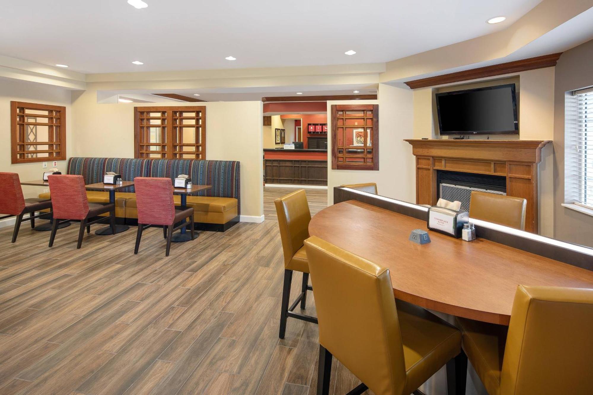 Towneplace Suites By Marriott Bentonville Rogers Екстер'єр фото